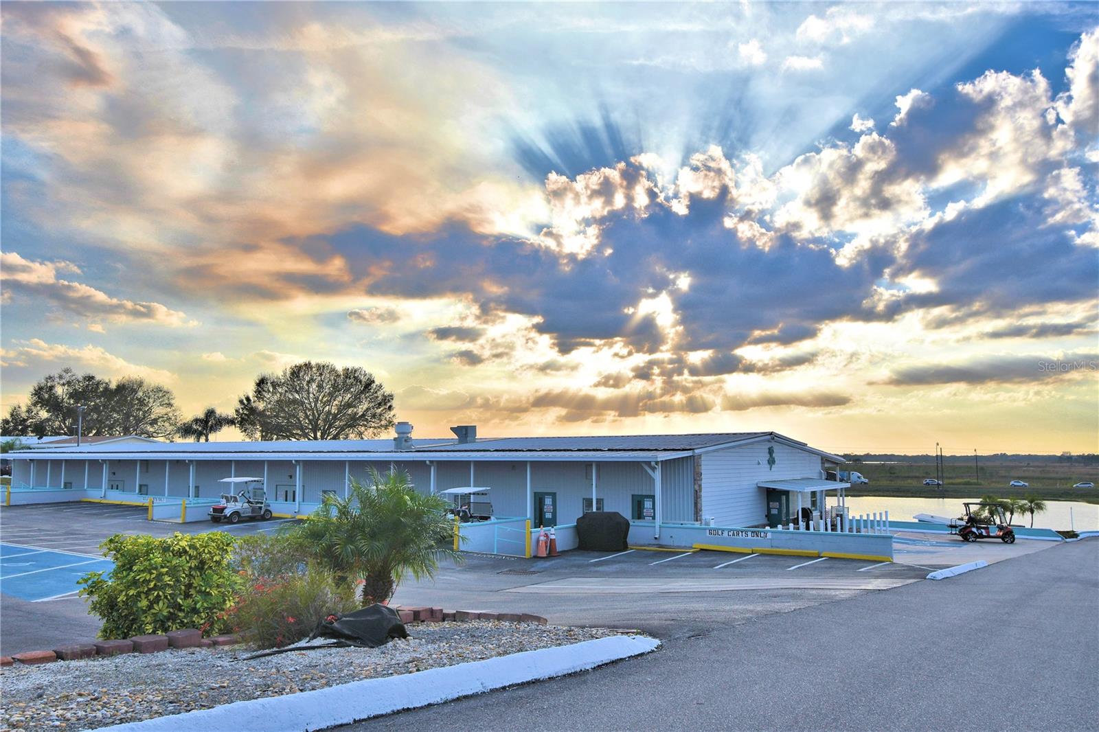 251 PATTERSON RD #H17, HAINES CITY, FL, 33844