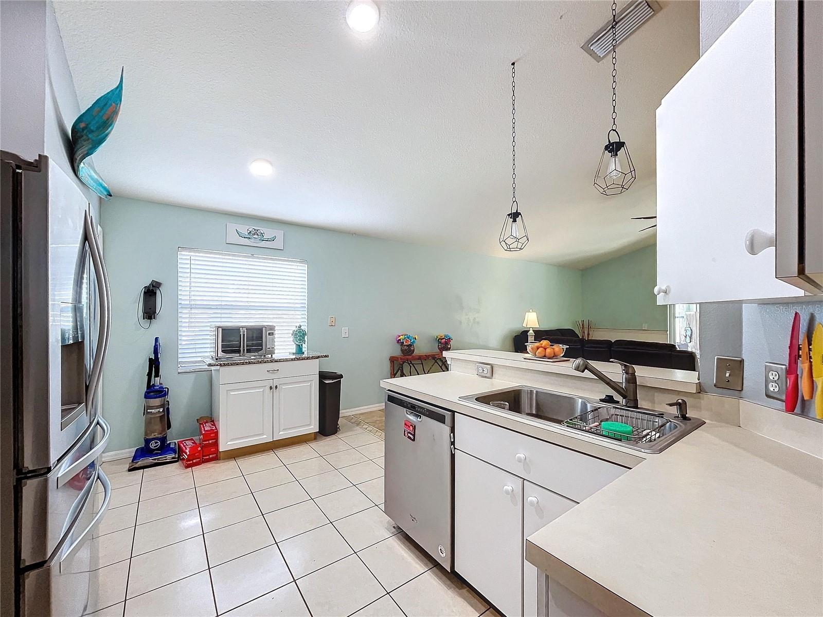7613 HAMPSHIRE GARDEN PL, APOLLO BEACH, FL, 33572