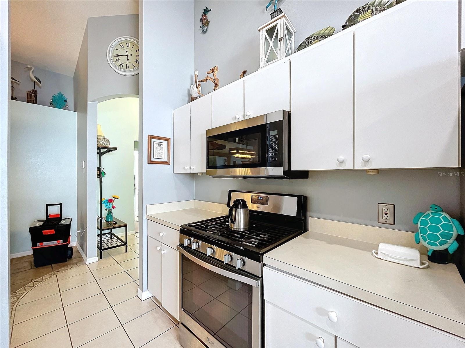 7613 HAMPSHIRE GARDEN PL, APOLLO BEACH, FL, 33572
