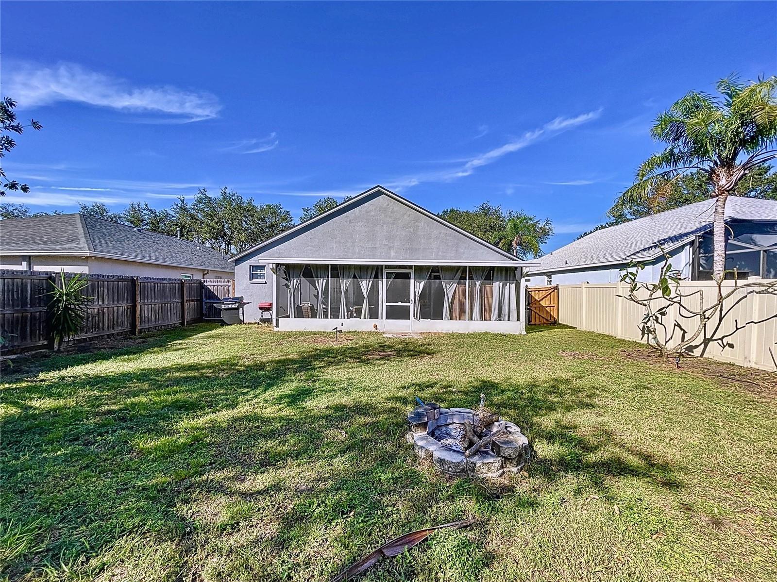 7613 HAMPSHIRE GARDEN PL, APOLLO BEACH, FL, 33572
