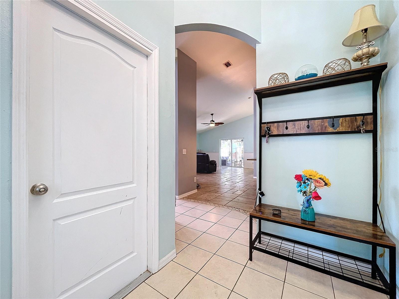 7613 HAMPSHIRE GARDEN PL, APOLLO BEACH, FL, 33572