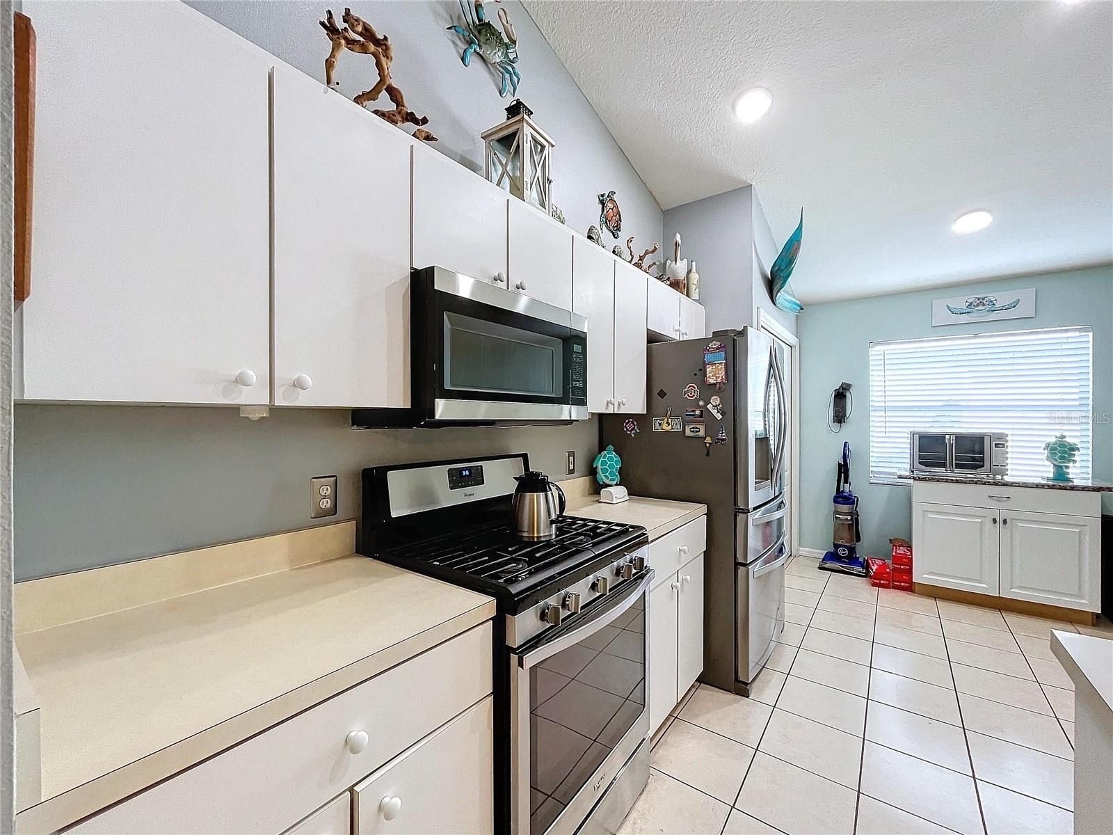 7613 HAMPSHIRE GARDEN PL, APOLLO BEACH, FL, 33572