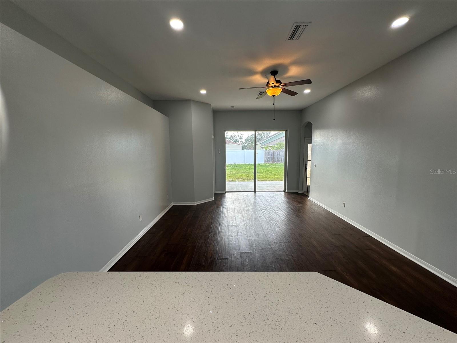 1127 BARCLAY WOOD DR, RUSKIN, FL, 33570