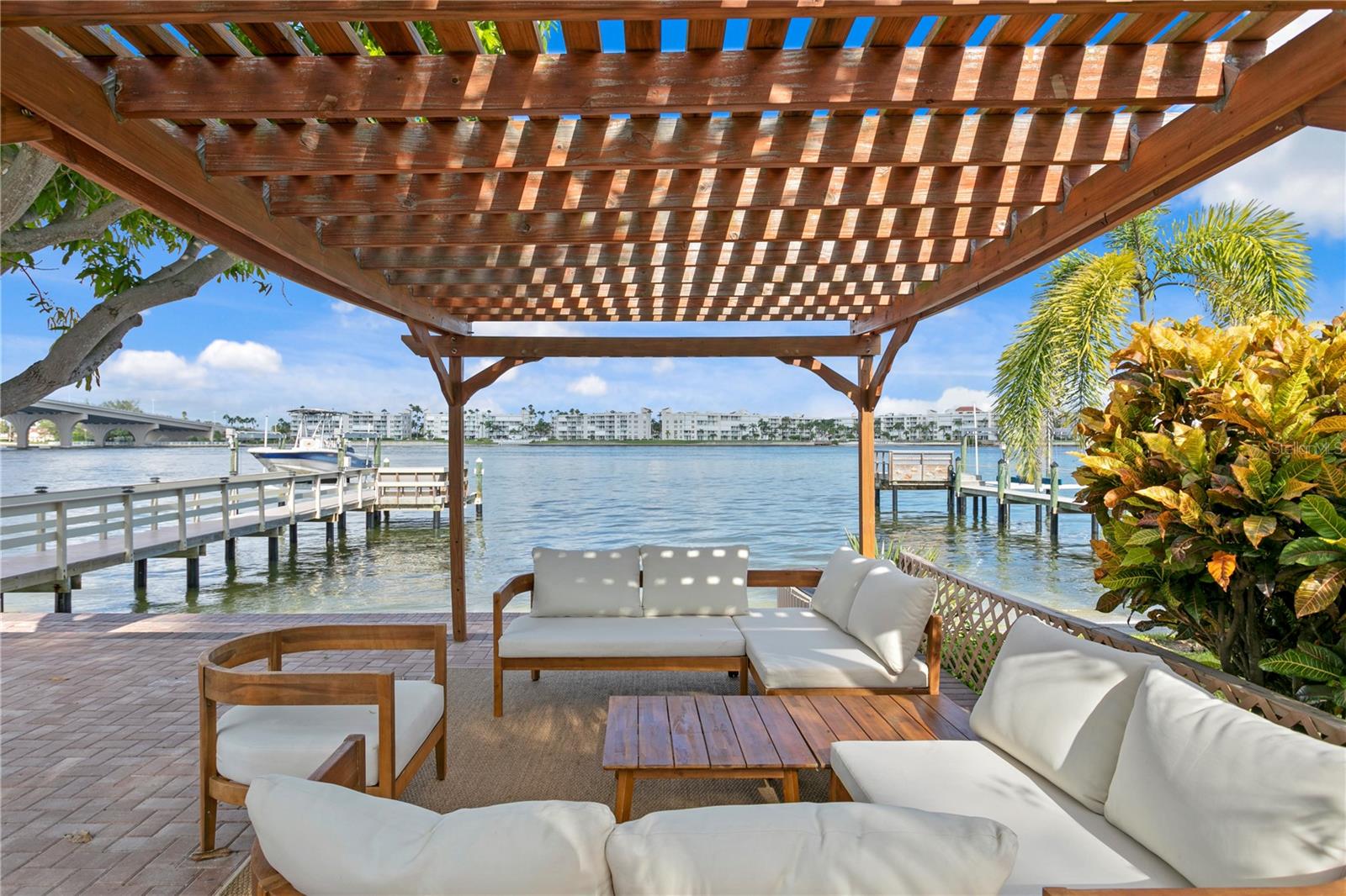 3111 E VINA DEL MAR BLVD, ST PETE BEACH, FL, 33706