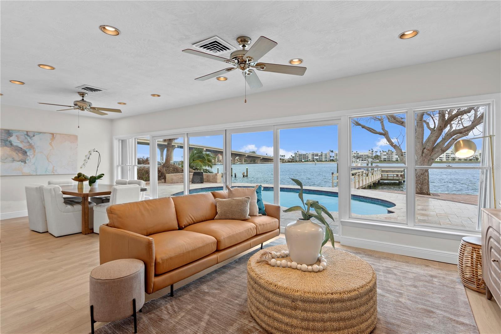 3111 E VINA DEL MAR BLVD, ST PETE BEACH, FL, 33706