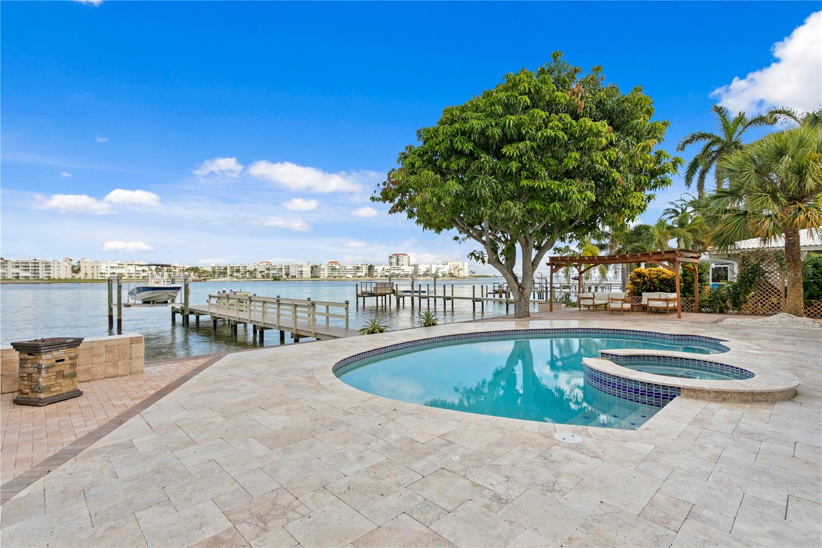 3111 E VINA DEL MAR BLVD, ST PETE BEACH, FL, 33706