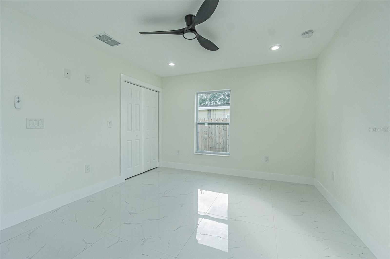 7408 W HENRY AVE, TAMPA, FL, 33615