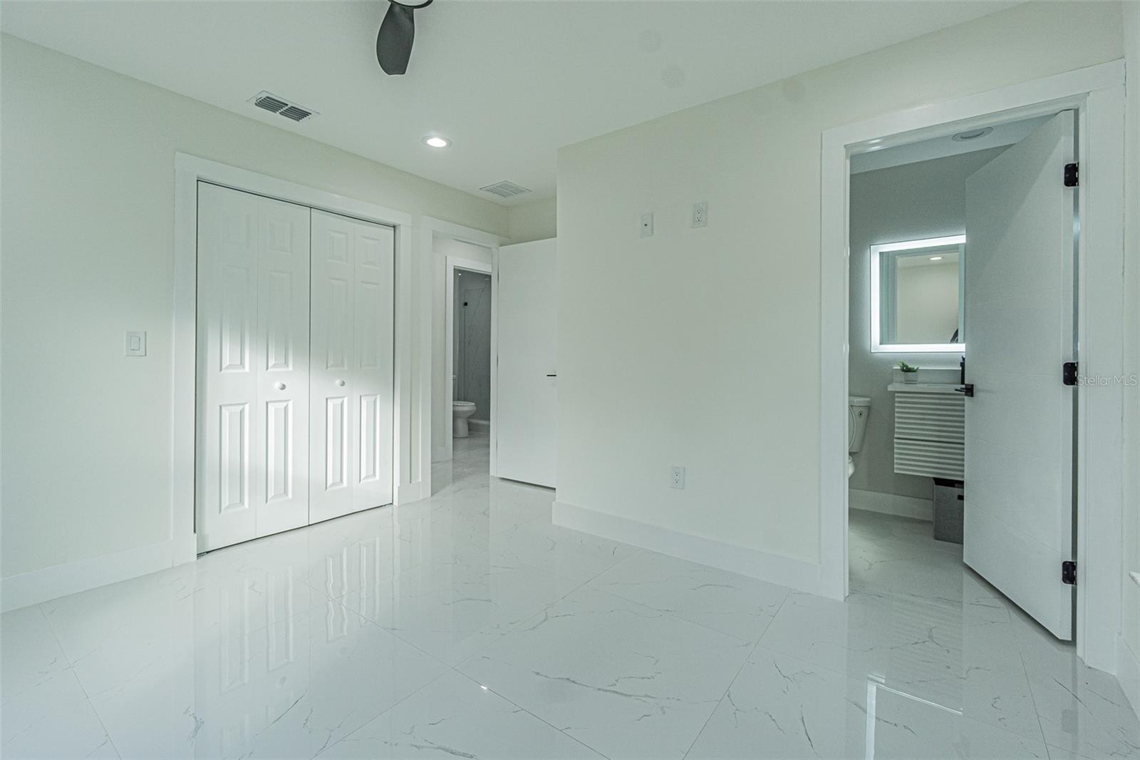 7408 W HENRY AVE, TAMPA, FL, 33615