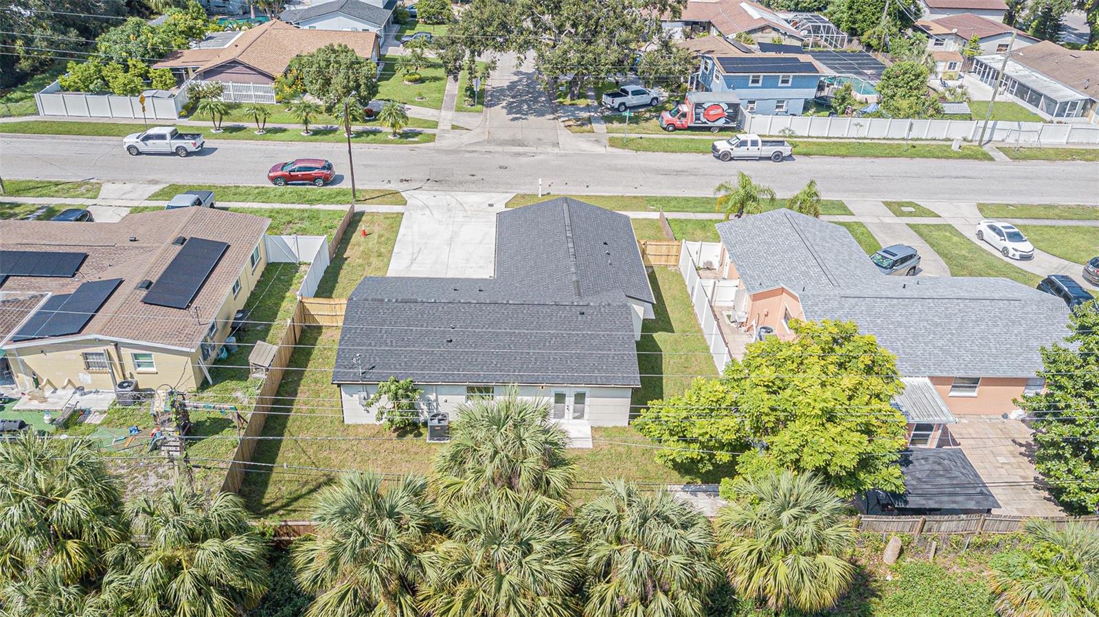 7408 W HENRY AVE, TAMPA, FL, 33615
