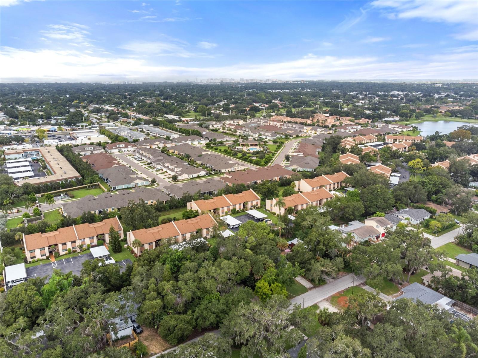 2628 HUNTINGTON AVE, SARASOTA, FL, 34232