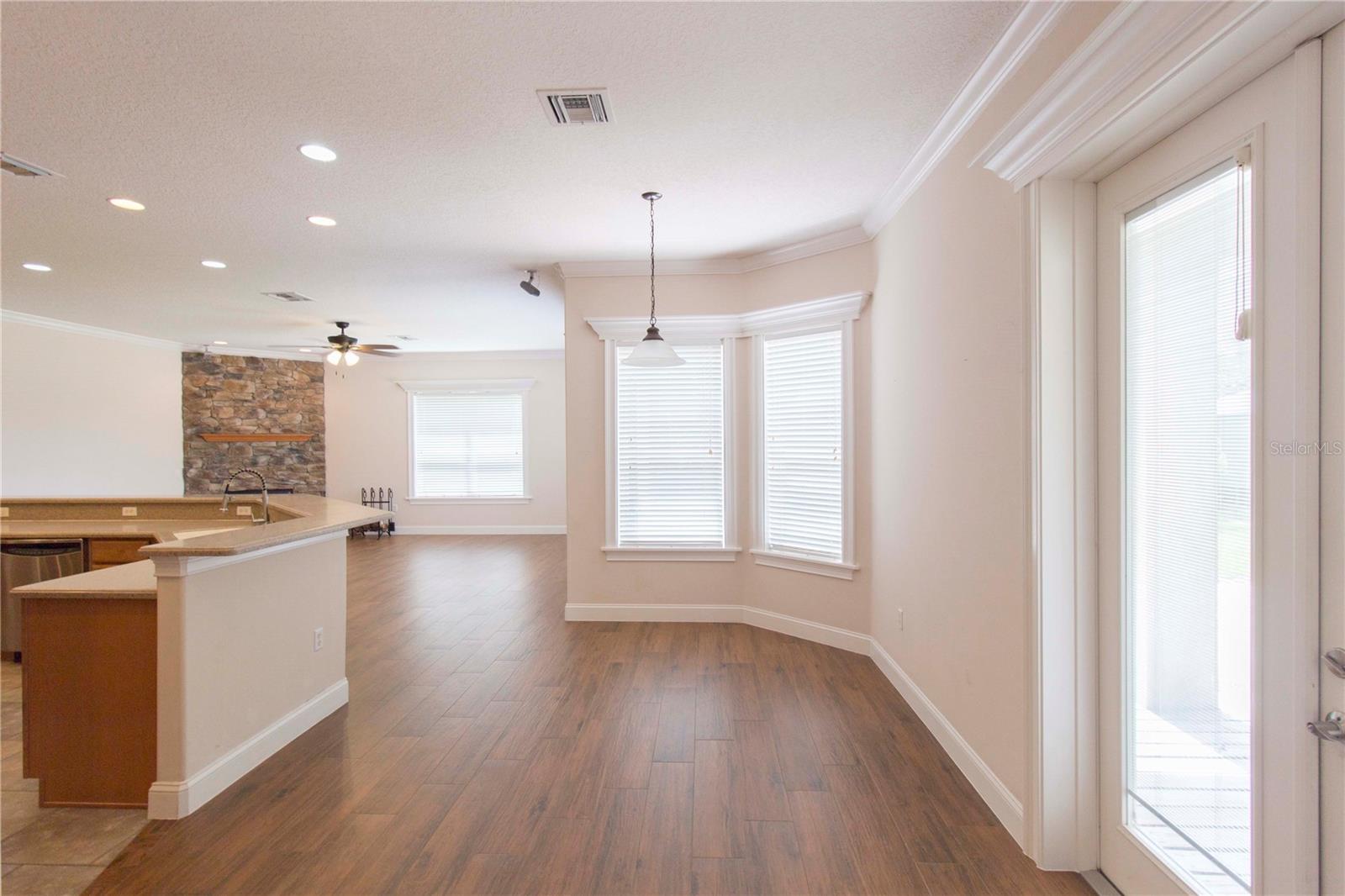 1380 E LAKE SHORE BLVD, KISSIMMEE, FL, 34744