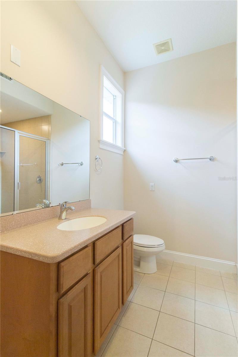 1380 E LAKE SHORE BLVD, KISSIMMEE, FL, 34744