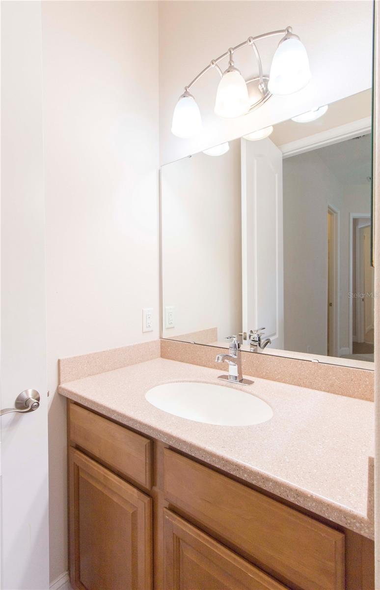 1380 E LAKE SHORE BLVD, KISSIMMEE, FL, 34744