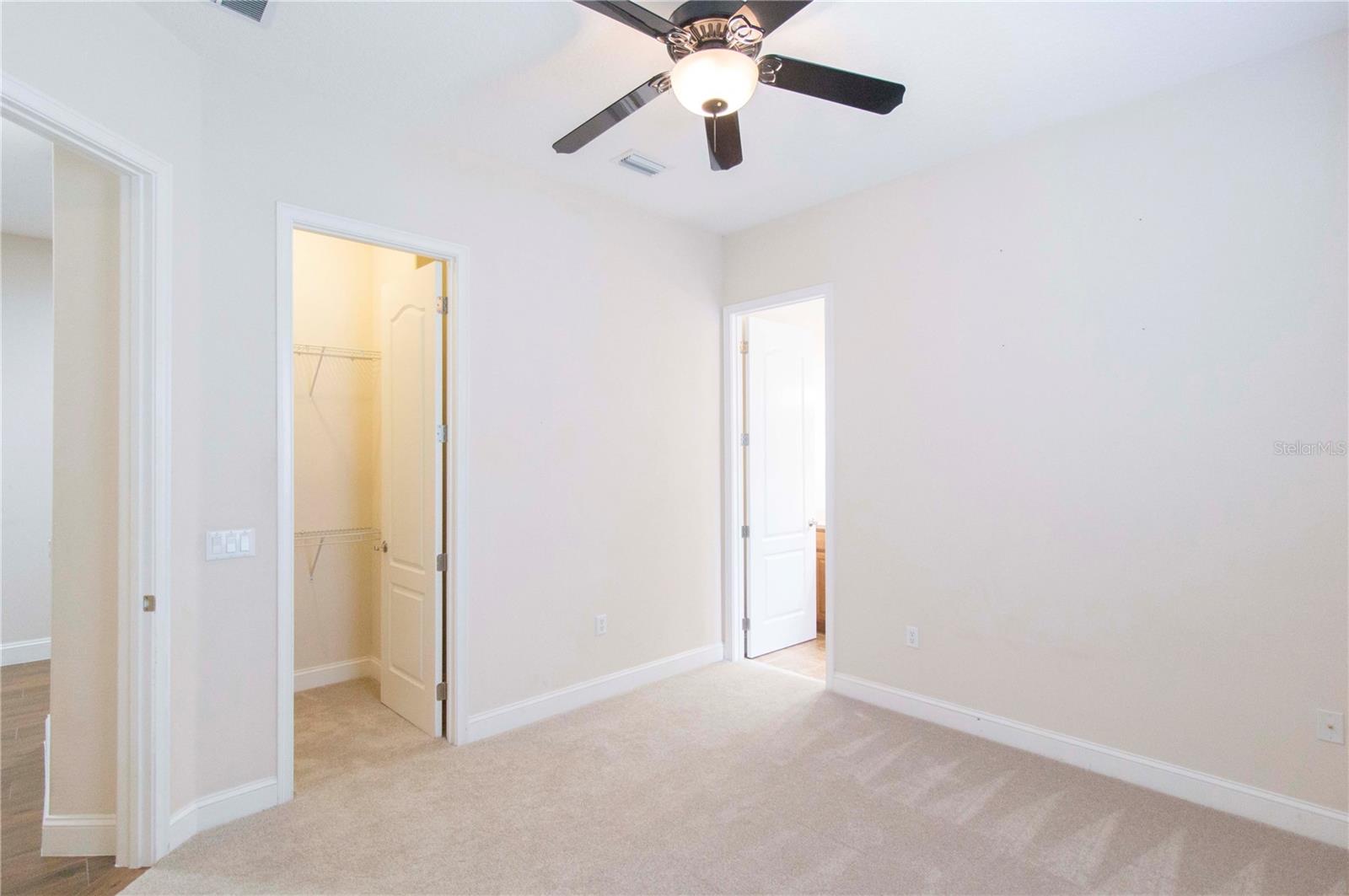 1380 E LAKE SHORE BLVD, KISSIMMEE, FL, 34744