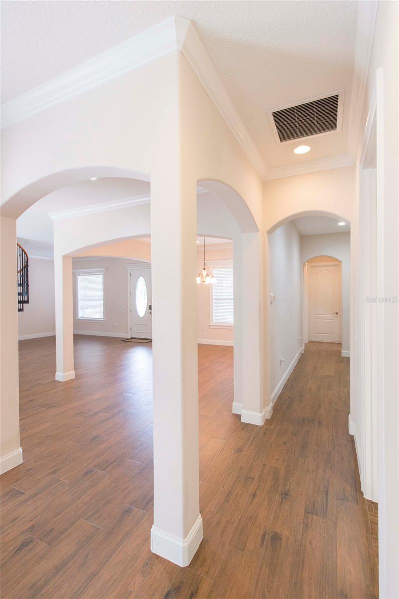 1380 E LAKE SHORE BLVD, KISSIMMEE, FL, 34744