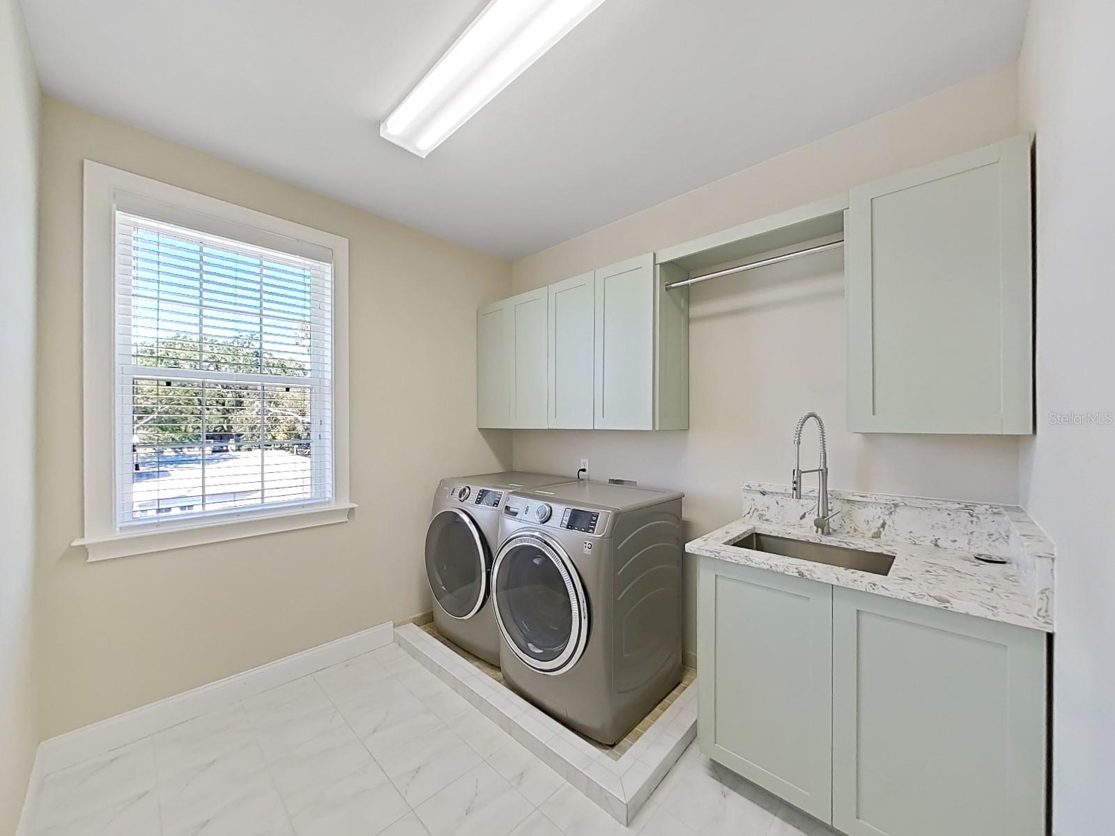 4820 W FLAMINGO RD, TAMPA, FL, 33611