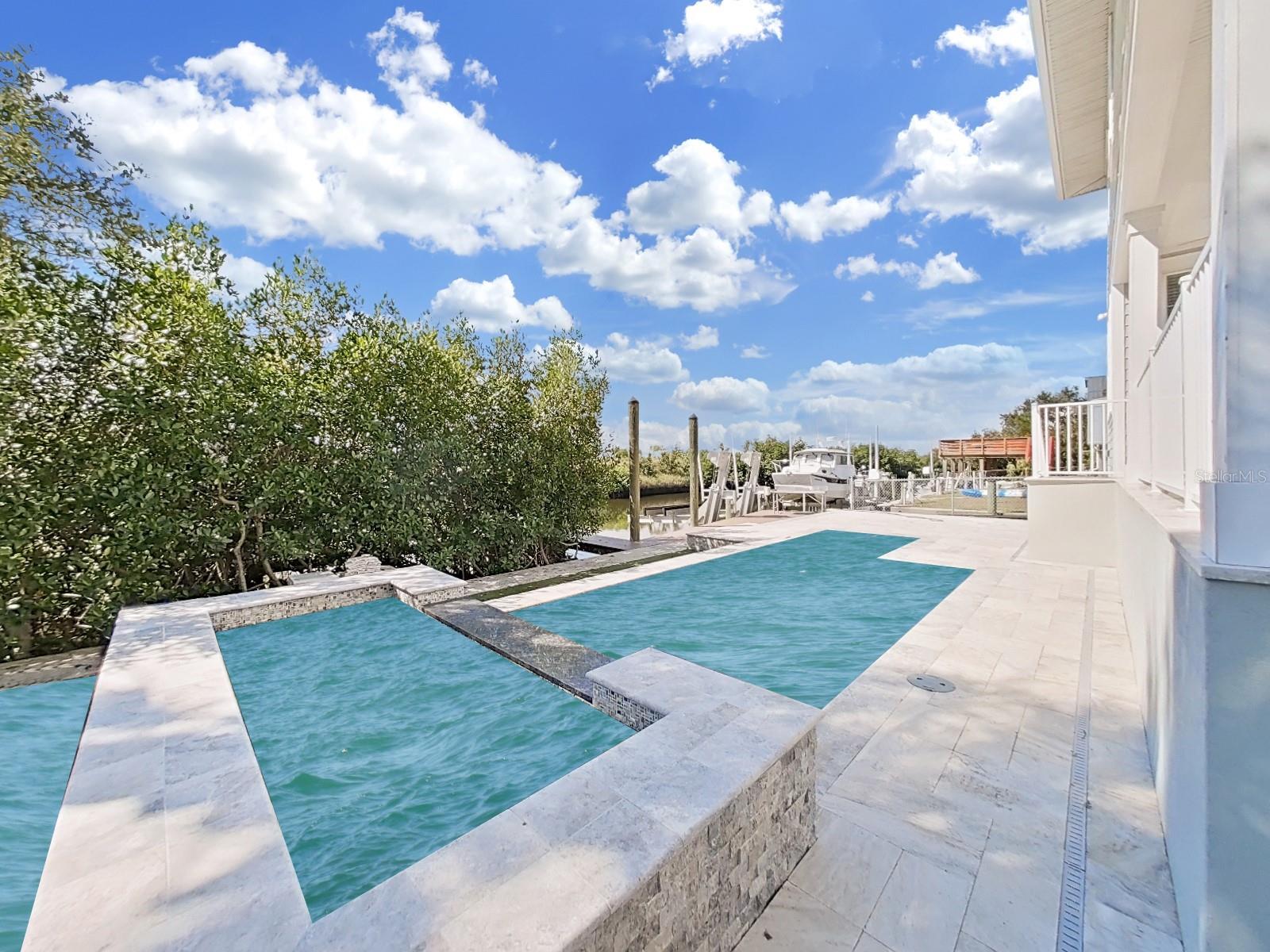 4820 W FLAMINGO RD, TAMPA, FL, 33611