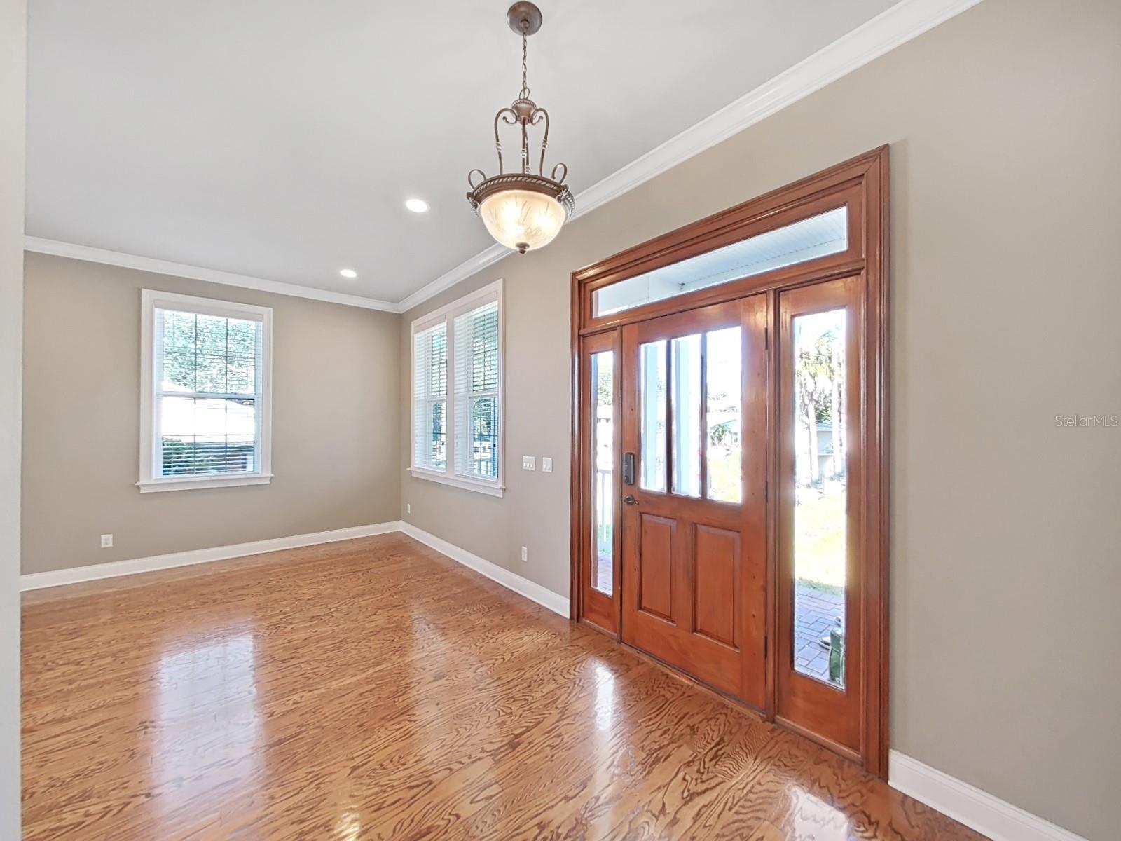 4820 W FLAMINGO RD, TAMPA, FL, 33611