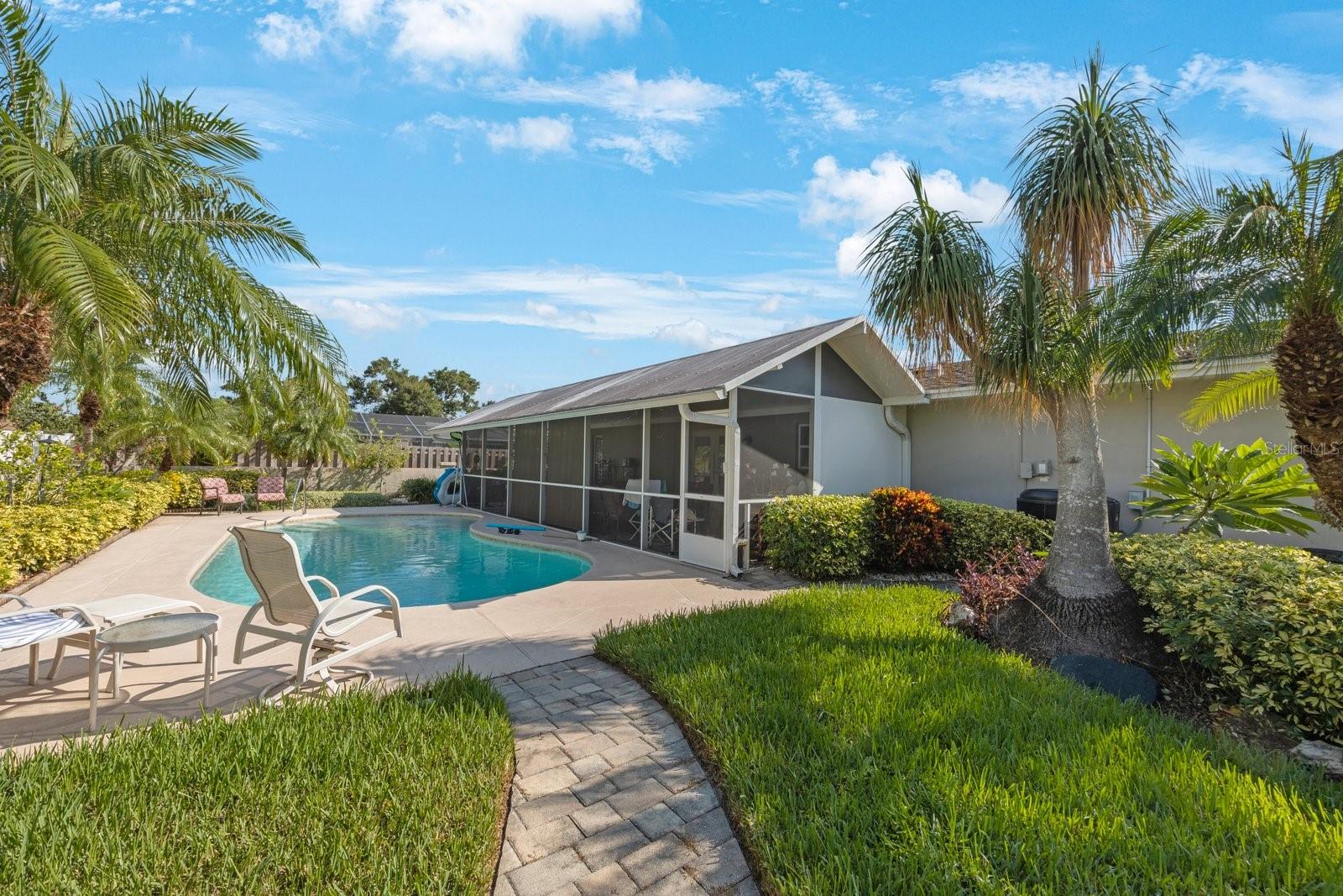 1907 SANDPIPER DR, CLEARWATER, FL, 33764