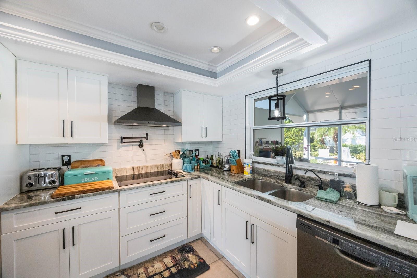 1907 SANDPIPER DR, CLEARWATER, FL, 33764