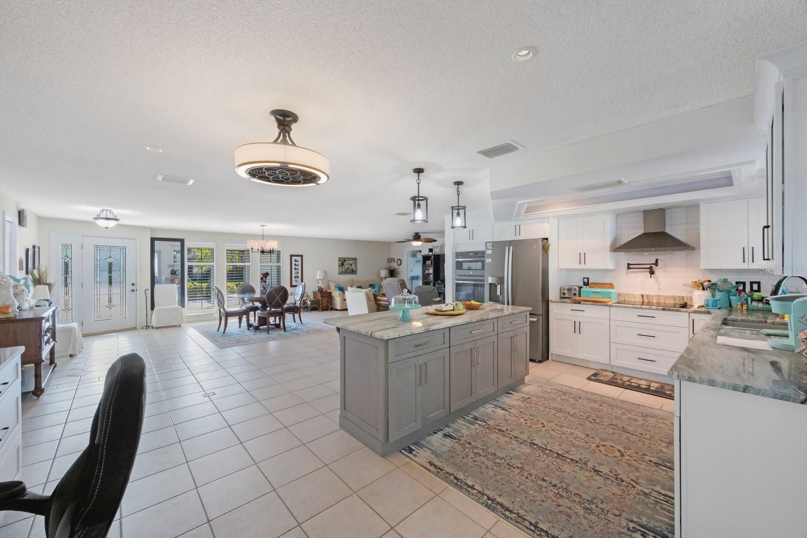 1907 SANDPIPER DR, CLEARWATER, FL, 33764