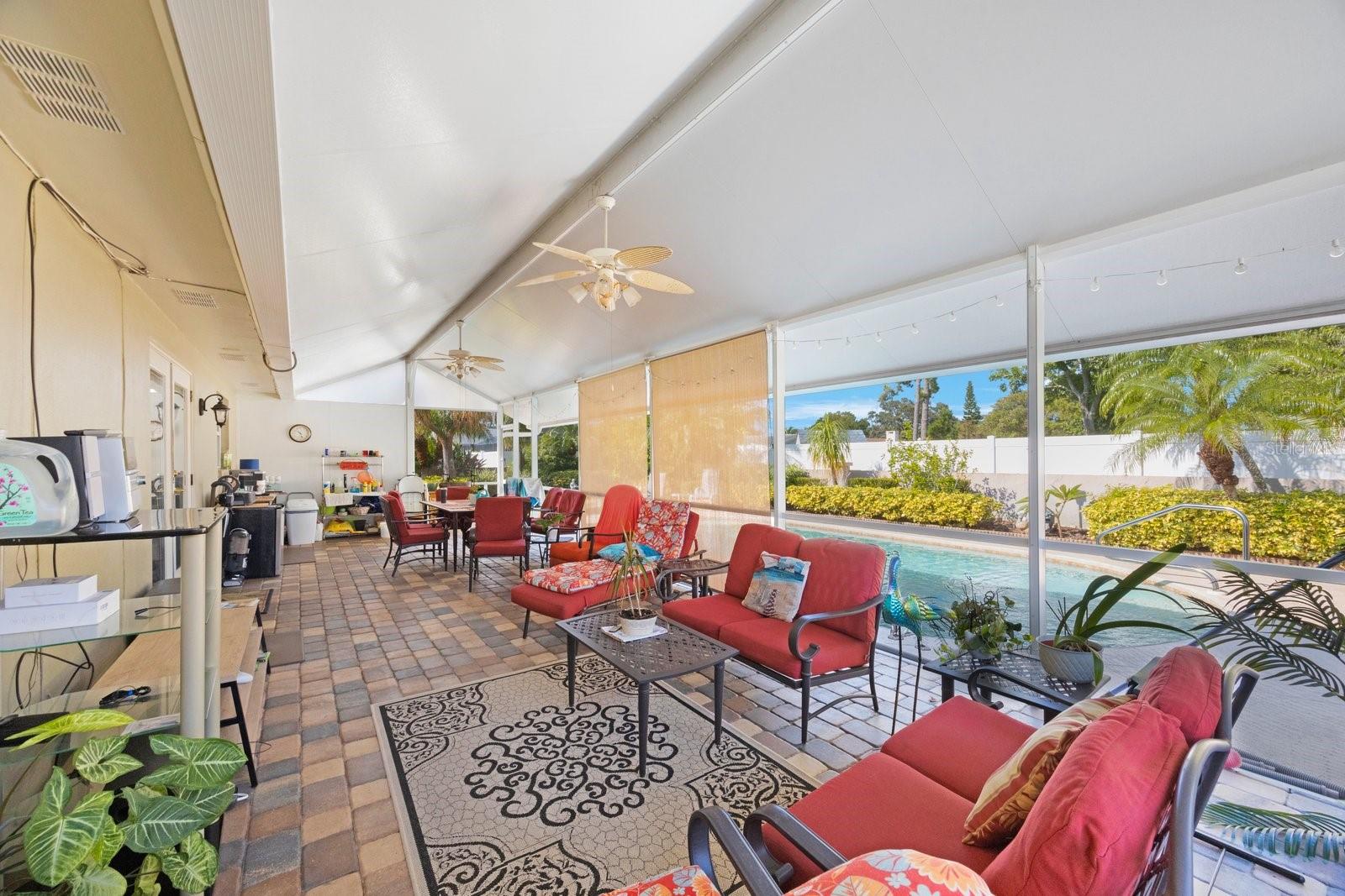 1907 SANDPIPER DR, CLEARWATER, FL, 33764