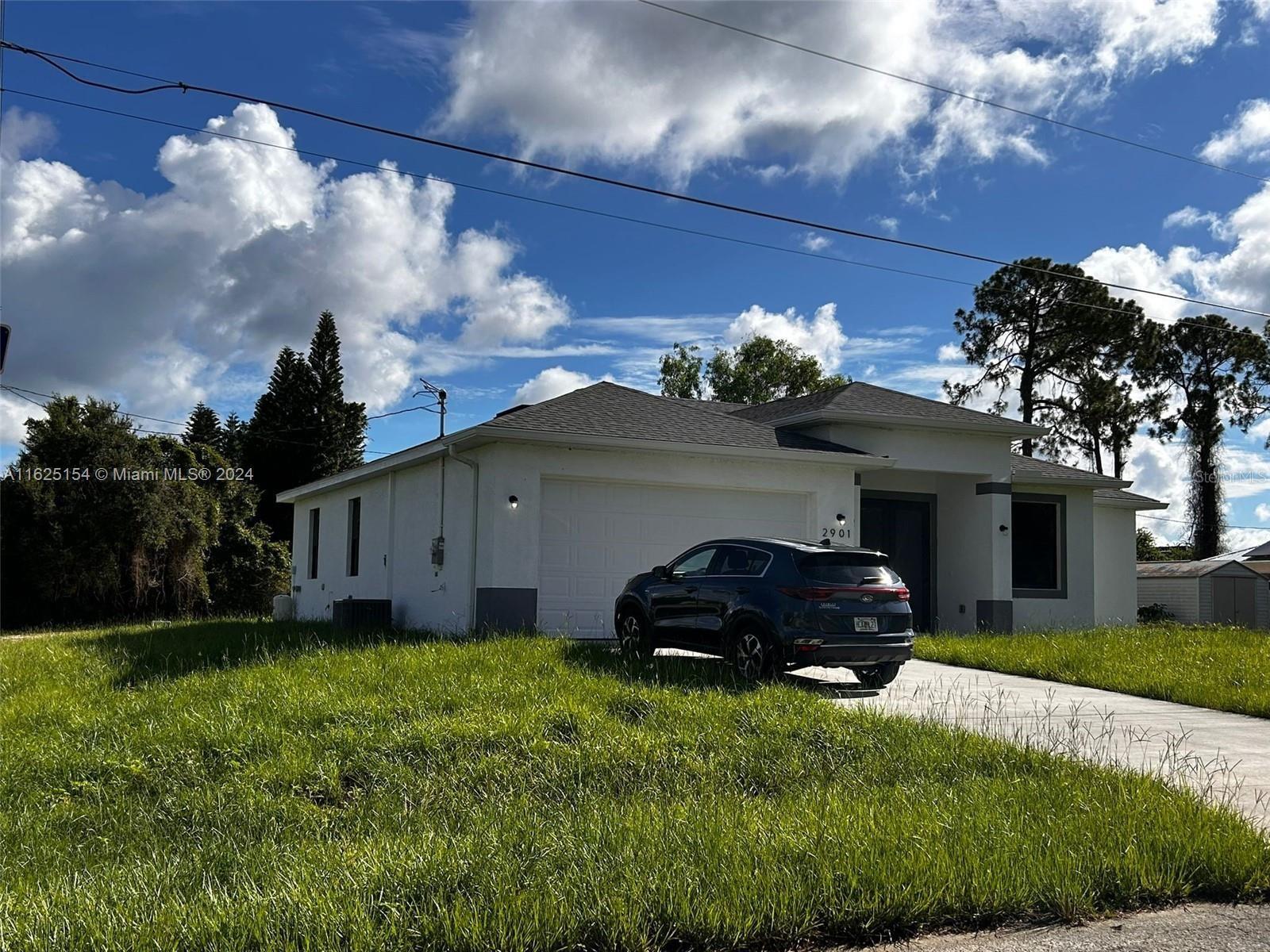 2901 LEELAND HEIGHTS BLVD E, LEHIGH ACRES, FL, 33936