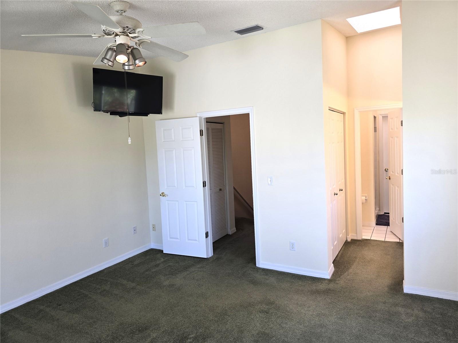 346 MADEIRA CIR, ST PETERSBURG, FL, 33715