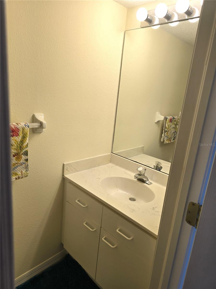 346 MADEIRA CIR, ST PETERSBURG, FL, 33715