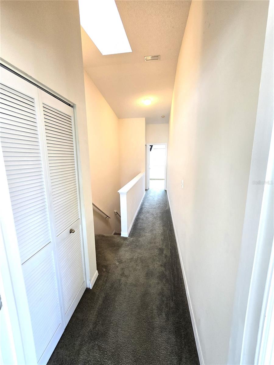 346 MADEIRA CIR, ST PETERSBURG, FL, 33715