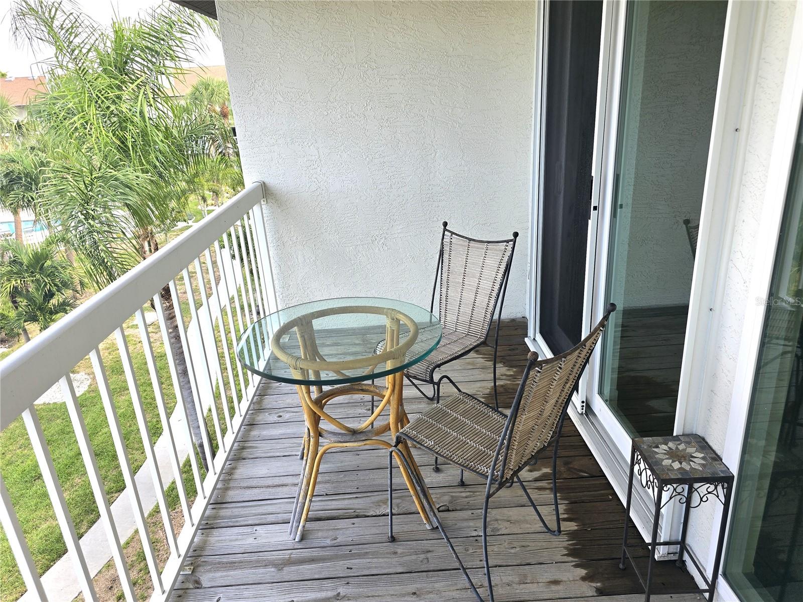 346 MADEIRA CIR, ST PETERSBURG, FL, 33715