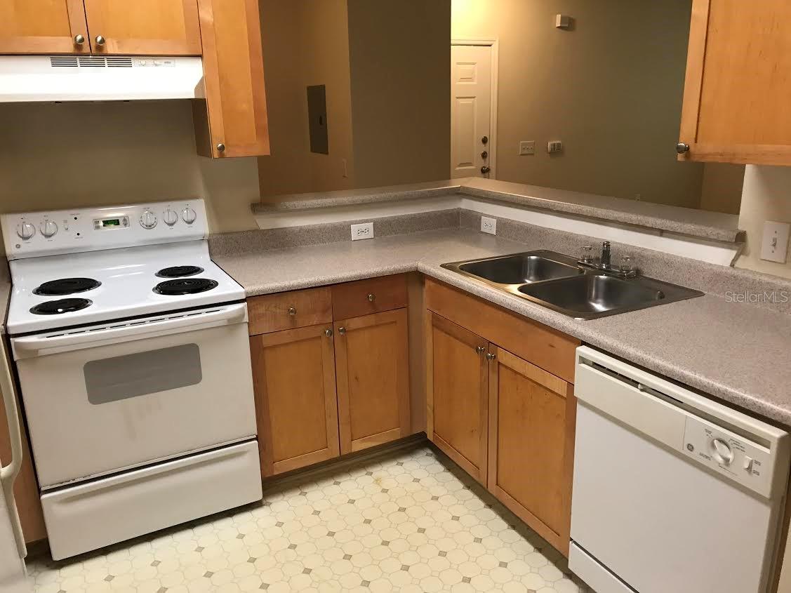8818 VILLA VIEW CIR #103, ORLANDO, FL, 32821