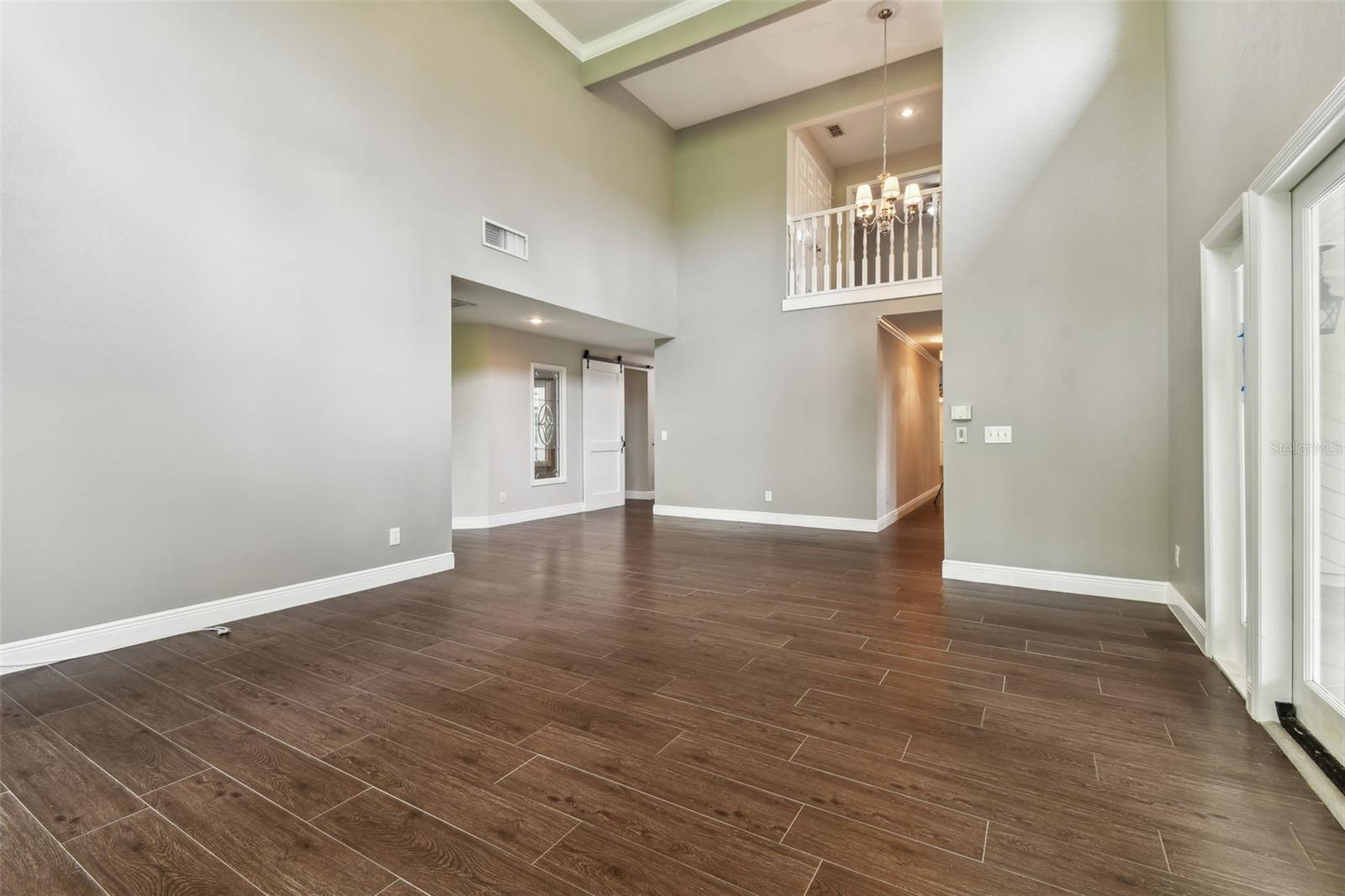 17307 LINDA VISTA CIR, LUTZ, FL, 33548