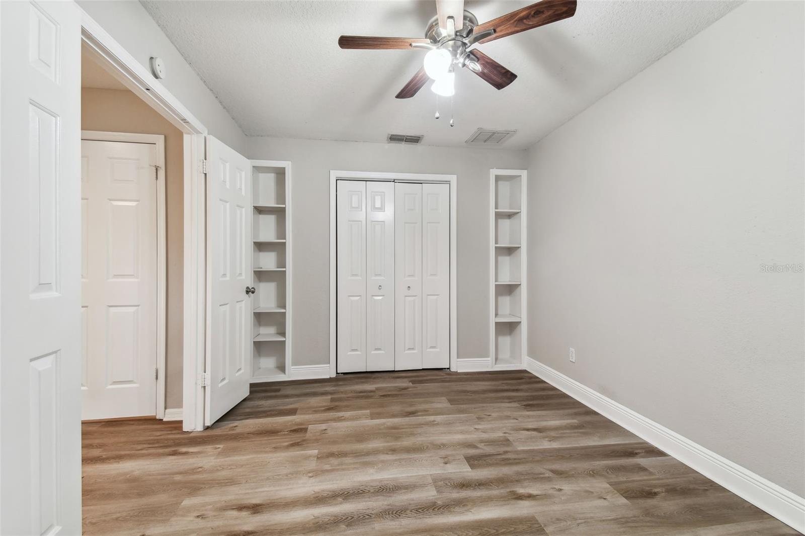 17307 LINDA VISTA CIR, LUTZ, FL, 33548