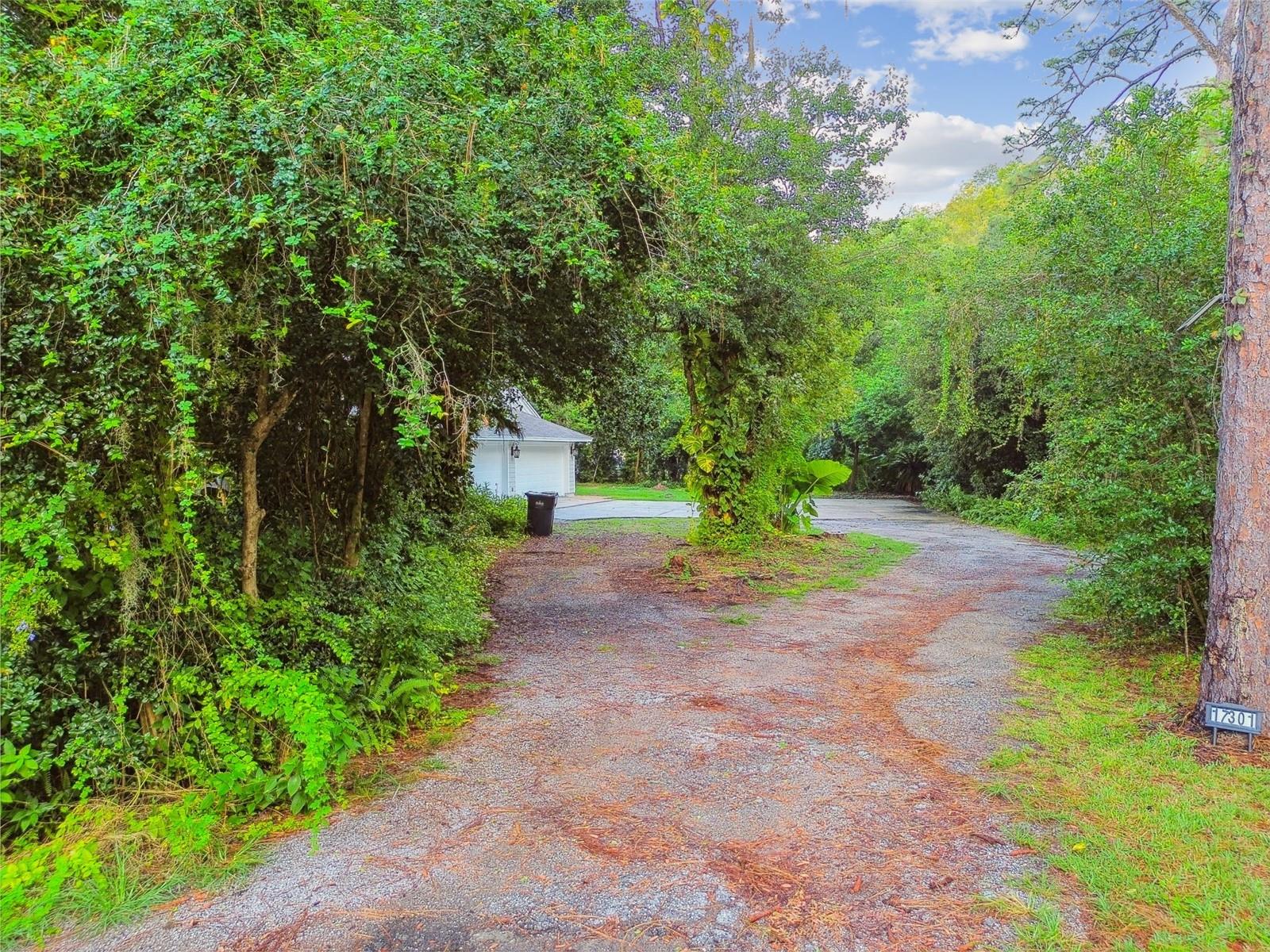 17307 LINDA VISTA CIR, LUTZ, FL, 33548