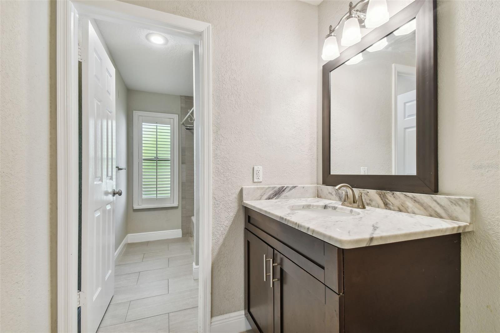 17307 LINDA VISTA CIR, LUTZ, FL, 33548