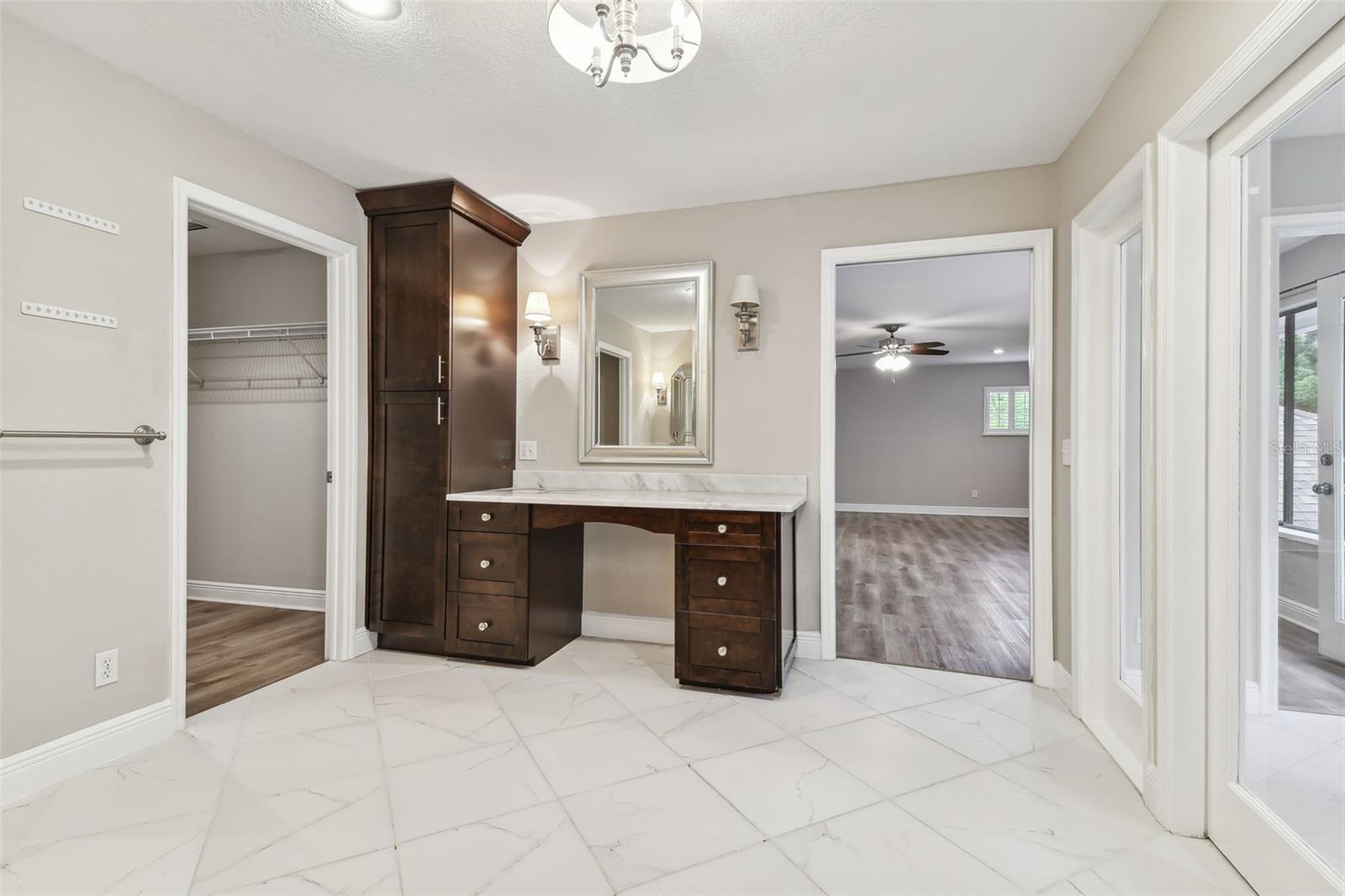 17307 LINDA VISTA CIR, LUTZ, FL, 33548