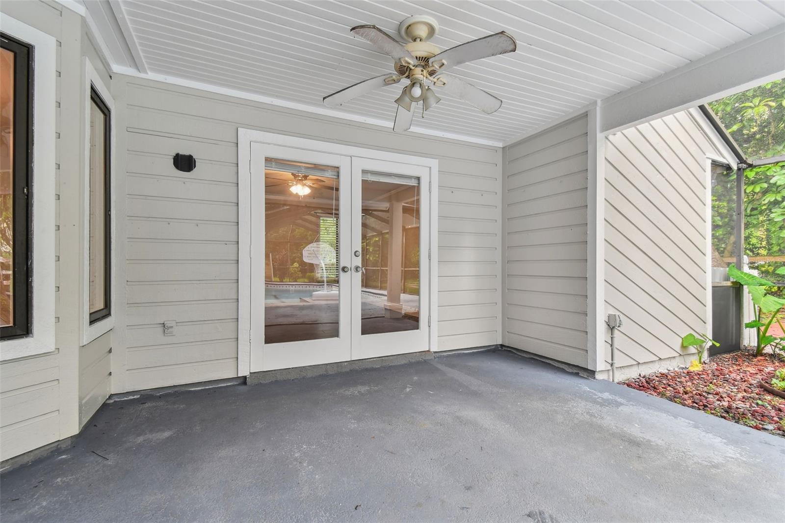 17307 LINDA VISTA CIR, LUTZ, FL, 33548