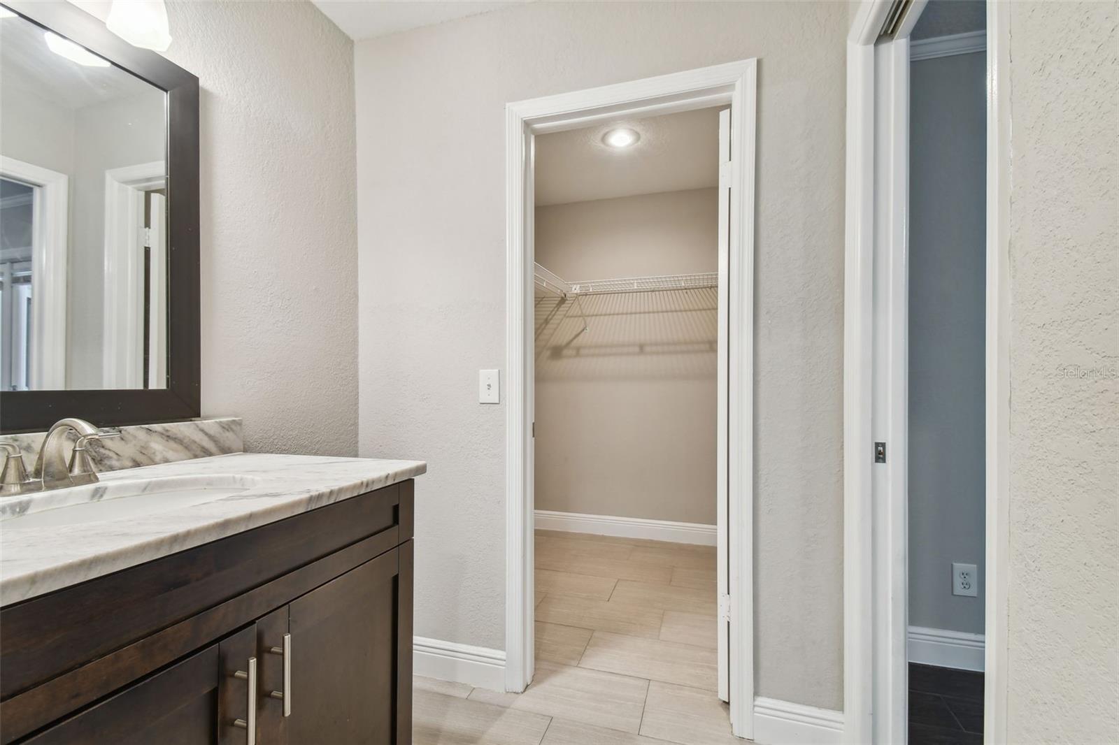 17307 LINDA VISTA CIR, LUTZ, FL, 33548