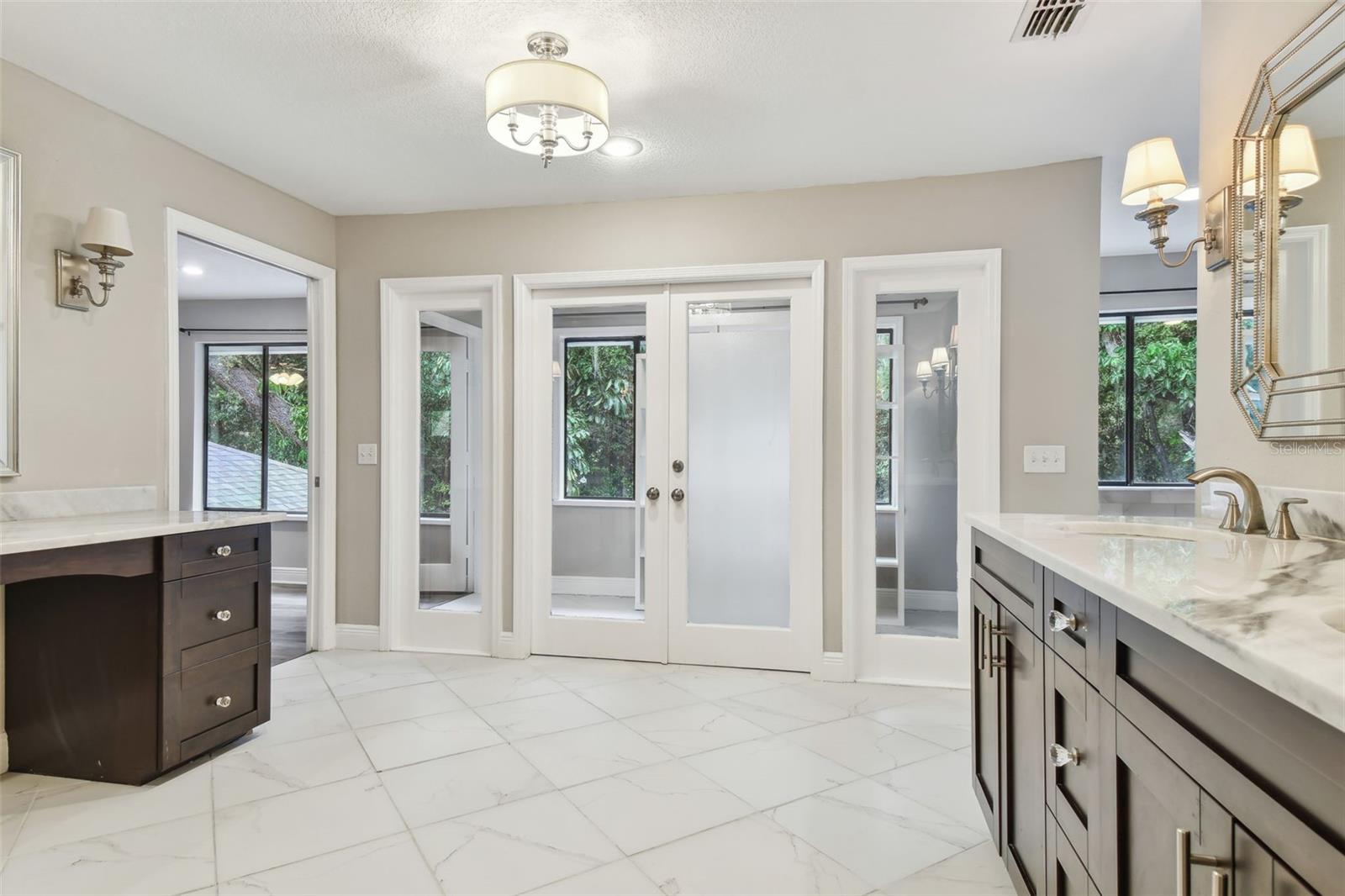 17307 LINDA VISTA CIR, LUTZ, FL, 33548