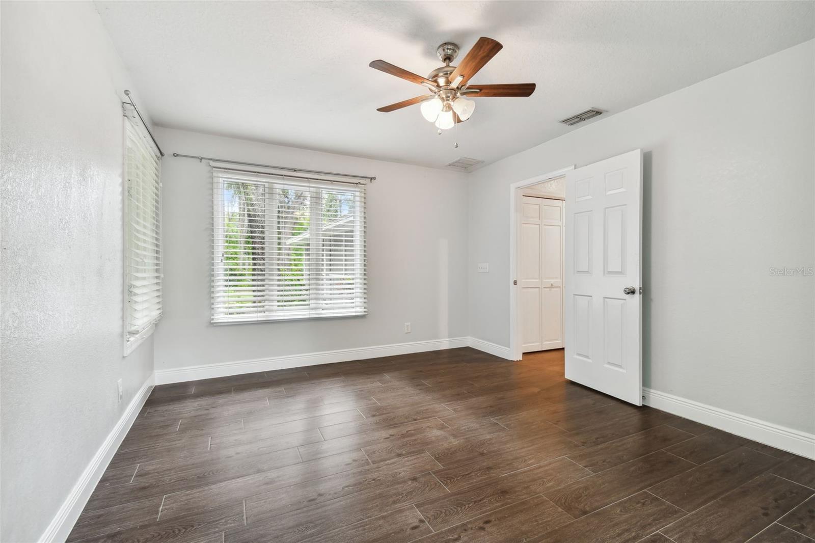 17307 LINDA VISTA CIR, LUTZ, FL, 33548
