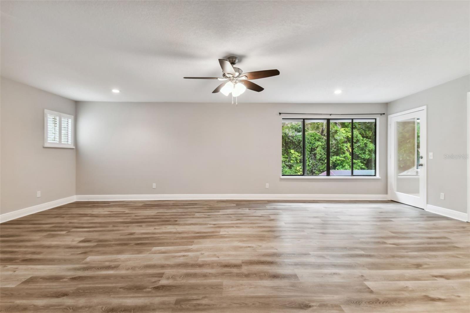 17307 LINDA VISTA CIR, LUTZ, FL, 33548