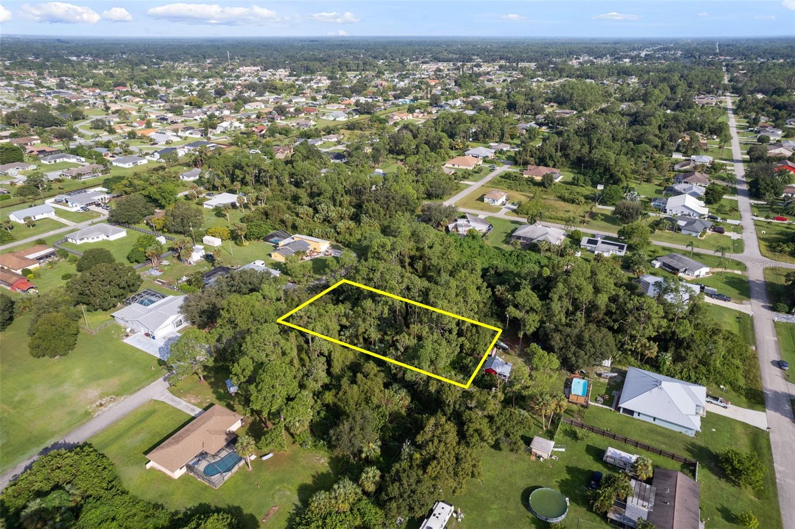 16 ROBERT AVE, LEHIGH ACRES, FL, 33936