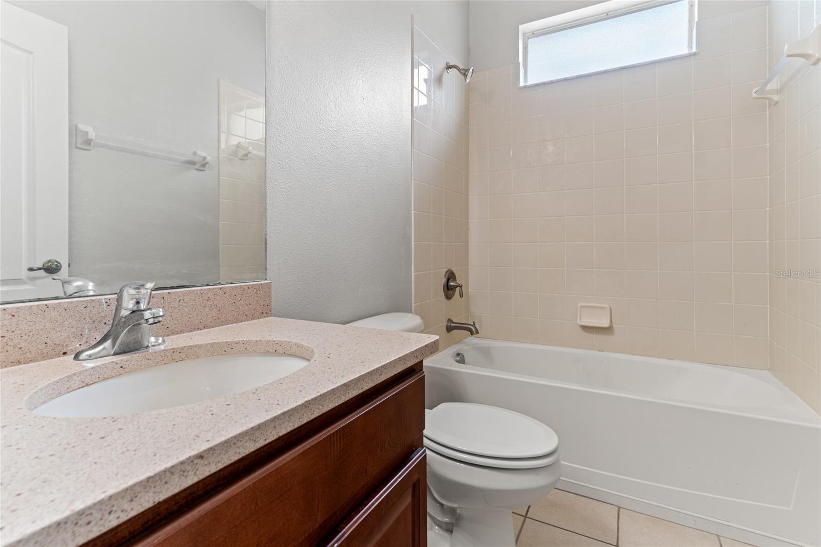 20146 HERITAGE POINT DR, TAMPA, FL, 33647