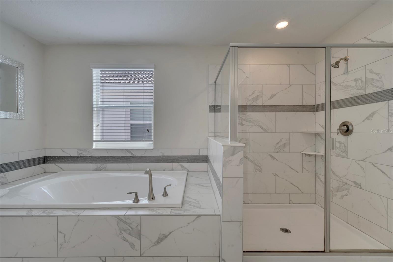 1536 MAIDSTONE CT, DAVENPORT, FL, 33896