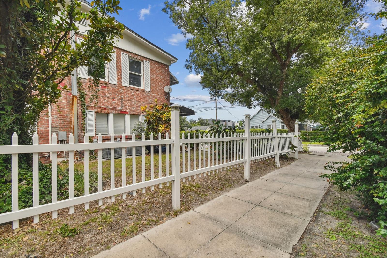 2402-2404 N HIGHLAND AVE, TAMPA, FL, 33602