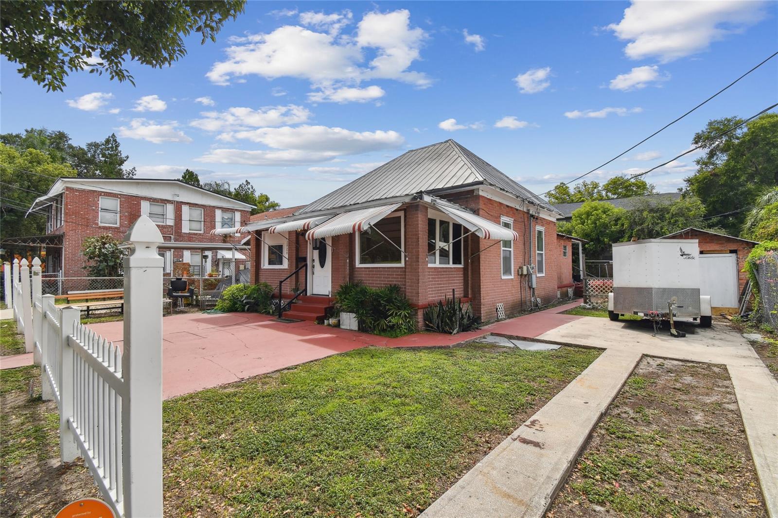 2402-2404 N HIGHLAND AVE, TAMPA, FL, 33602