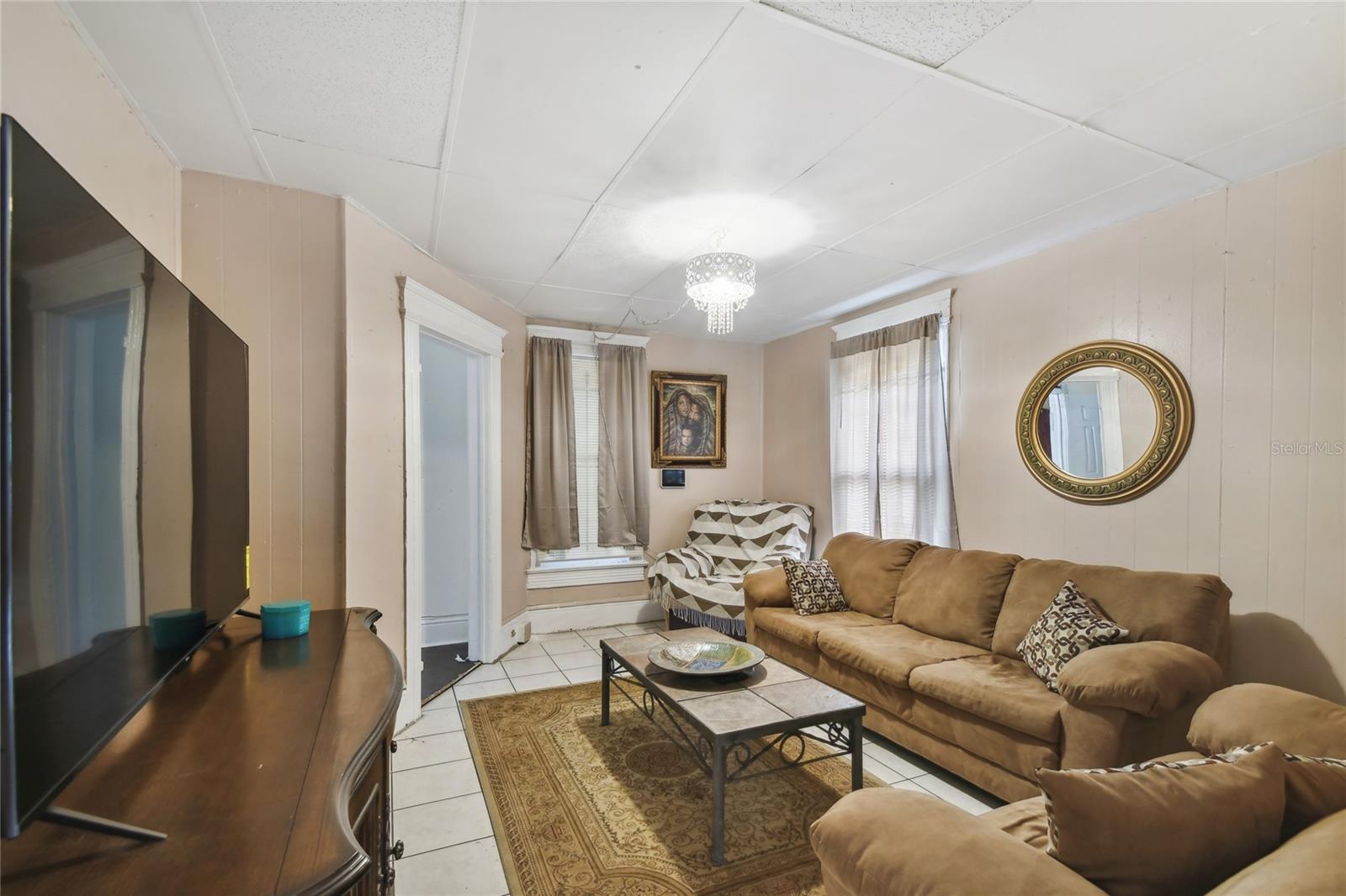 2402-2404 N HIGHLAND AVE, TAMPA, FL, 33602