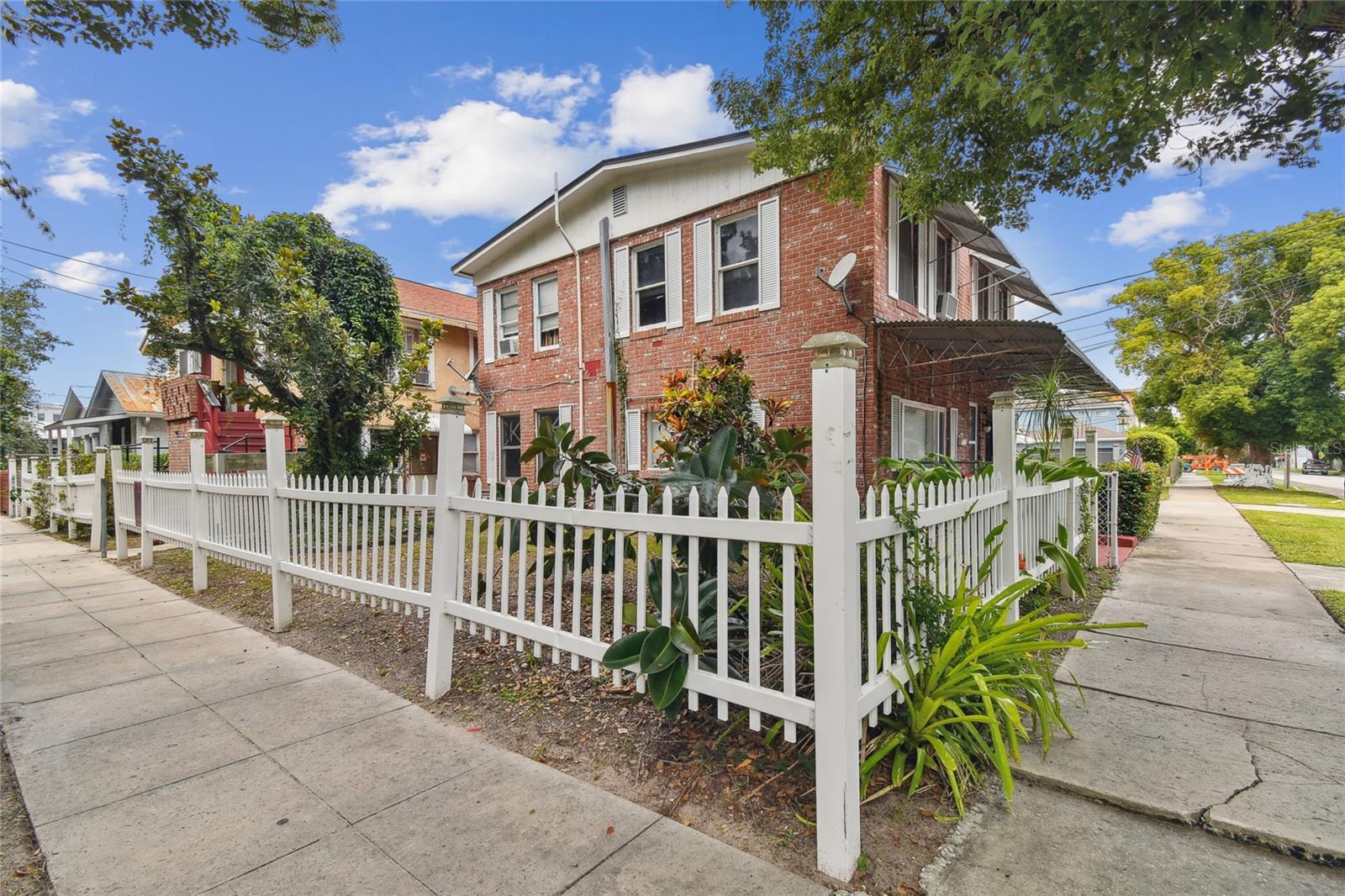 2402-2404 N HIGHLAND AVE, TAMPA, FL, 33602