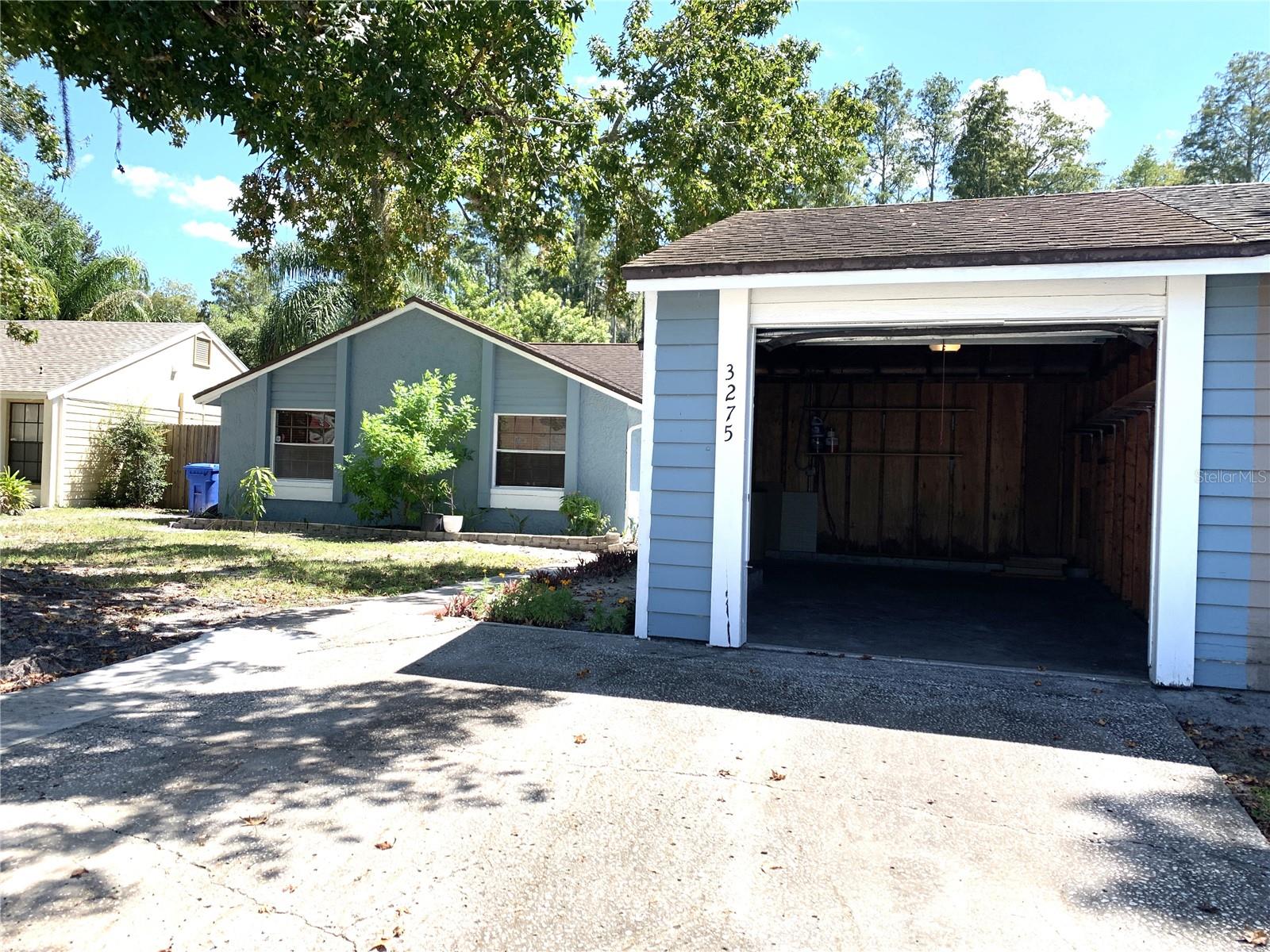 3275 FOX LAKE DR, TAMPA, FL, 33618